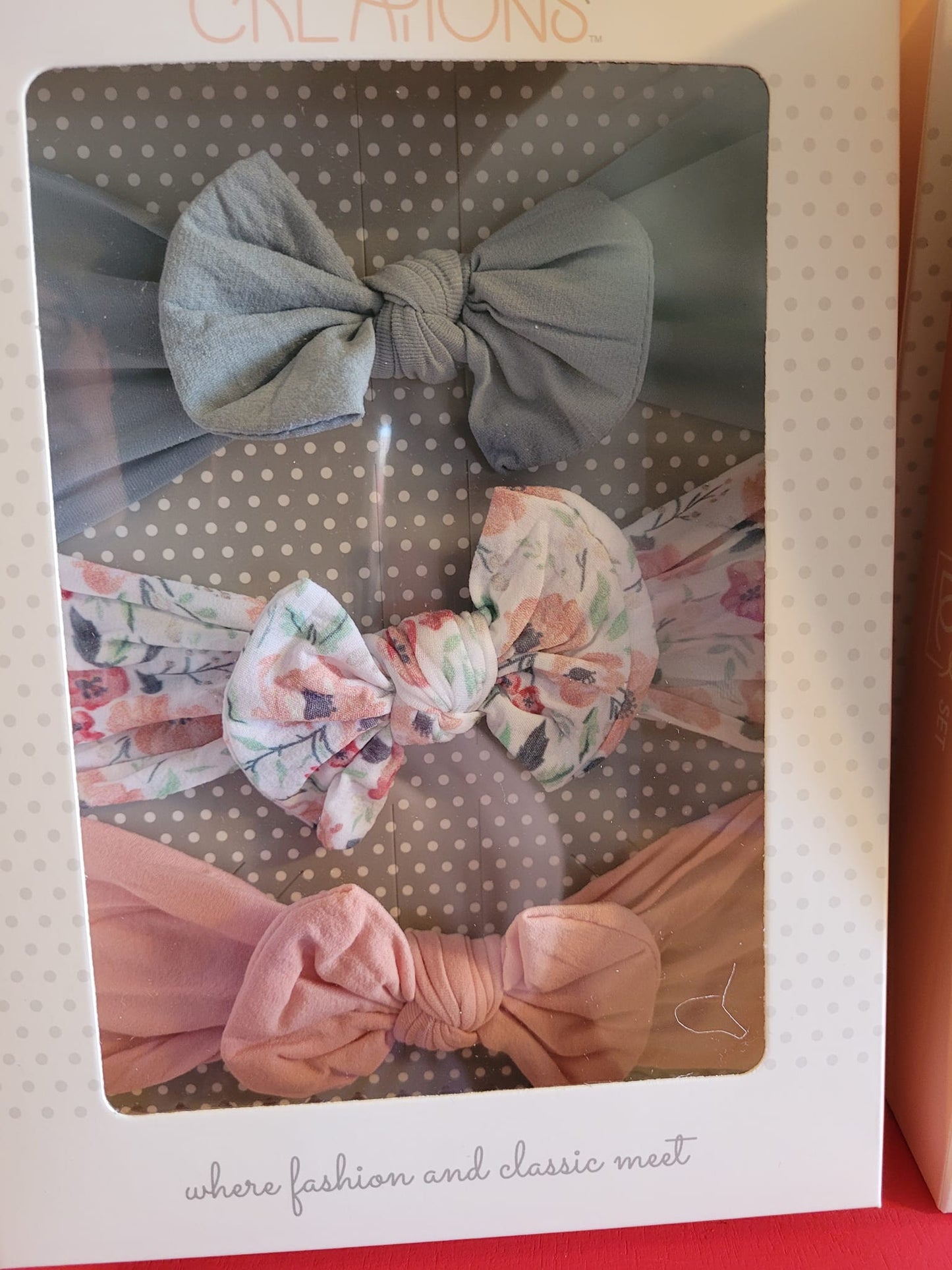 Floral Bow Gift Set